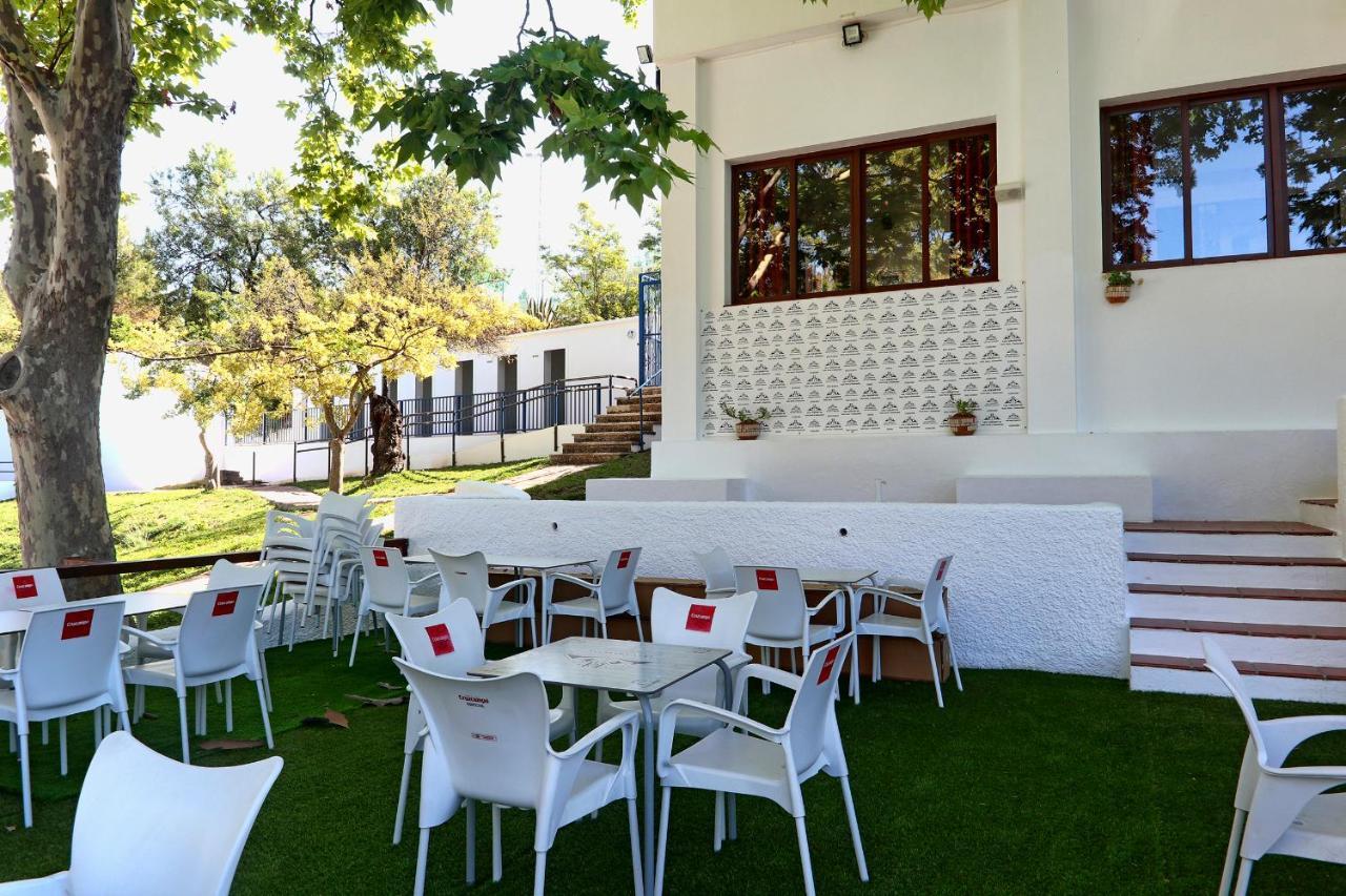 Hotel Rural & Restaurante Las Camaretas Cortes de la Frontera Exterior photo